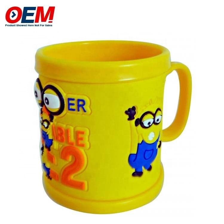 OEM Factory Custom Made Your Own design Plastic Cup 3D Mugs aangepaste plastic speelgoed figuur cup
