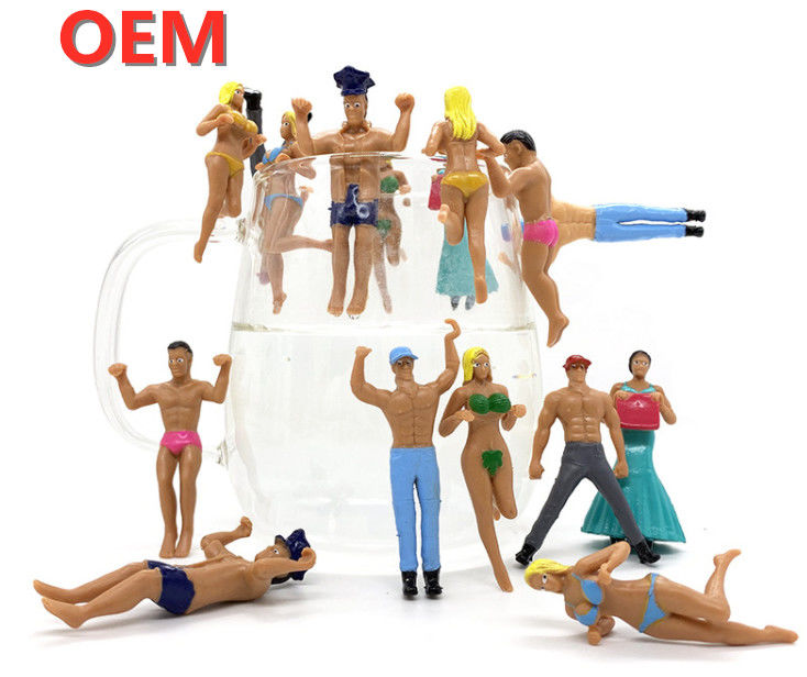 OEM Customized 3D Nieuwe Cartoon Cup Decoratie Pop Micro Landschap Cup Hanging Toy Figuur
