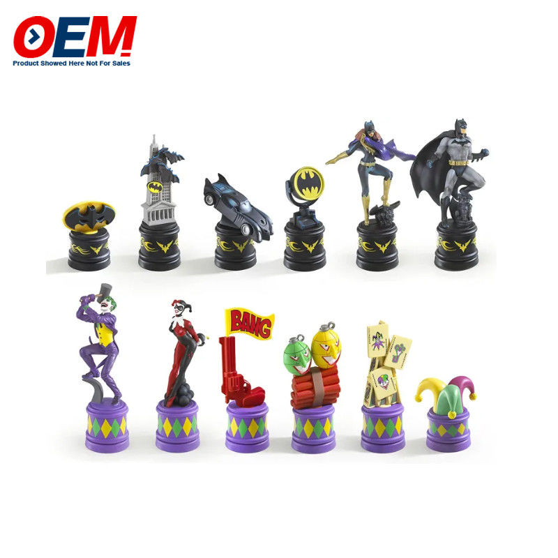 Op maat gemaakte pvc-plastiek schaakfiguren set oem figuren schaakbord set maken grappig schaak speeltje
