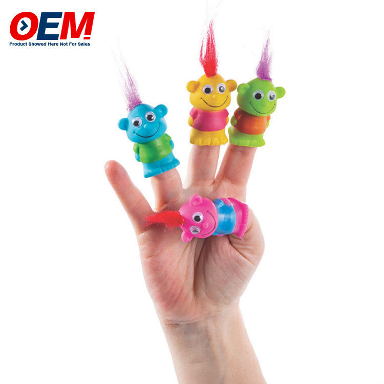 Gepersonaliseerd Plastic Animal Dinosaurus Finger Toys OEM Woodland Character Finger Puppet gemaakt van siliconen Kinderspeelgoed