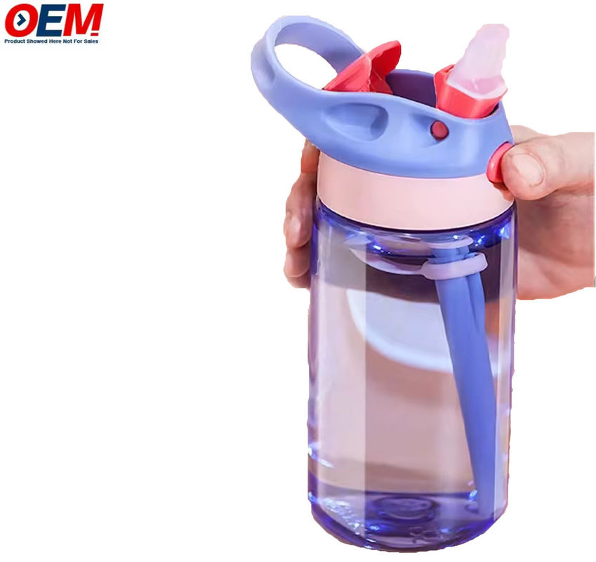 Gepersonaliseerde voedselkwaliteit plastic materiaal veilig niet-giftig drinkwaterfles voor kinderen baby