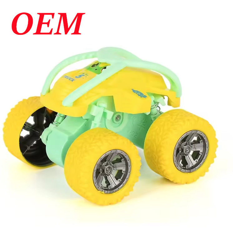 Op maat gemaakte autospelletjes voor kinderen Kleur kunststof racewagen geleverd door de klant