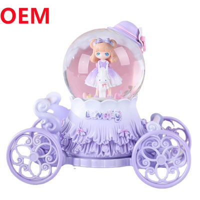 Custom Polyresin Princess Light Up Water Globe Princess Snow Globe Met Muziekdoos