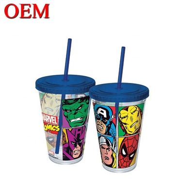 Leverancier Hoogwaardige op maat gemaakte Marvel Double Walled Plastic Travel Cup met stro